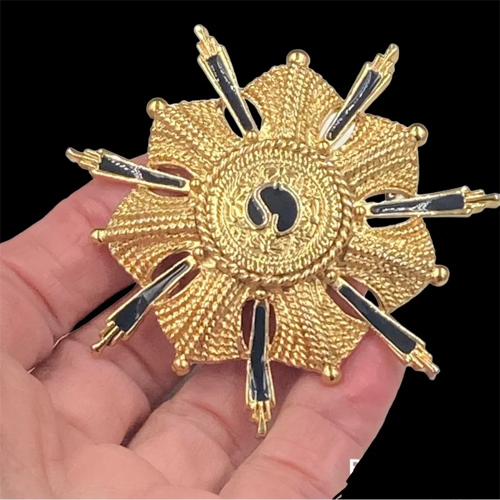 Stunning St. John Enamel Maltese Cross Brooch